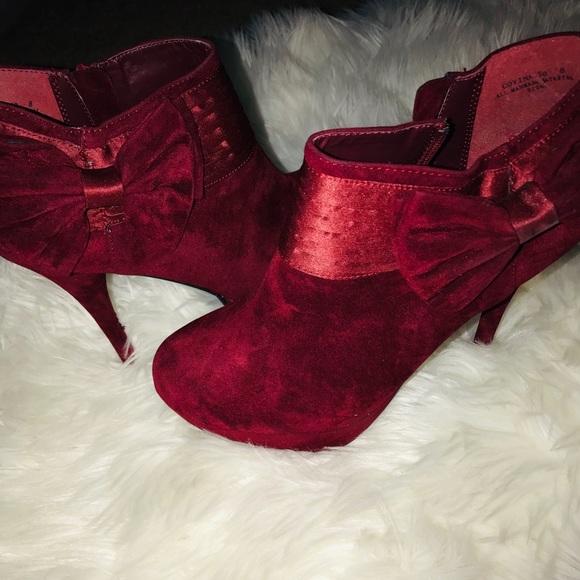 Burgundy booties - Picture 2 of 4